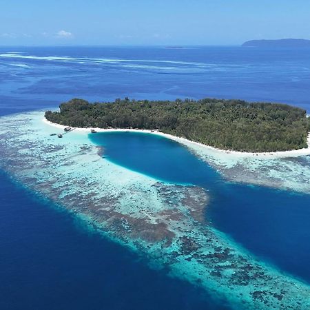 Wai Resort - Raja Ampat Pulau Birie Bagian luar foto