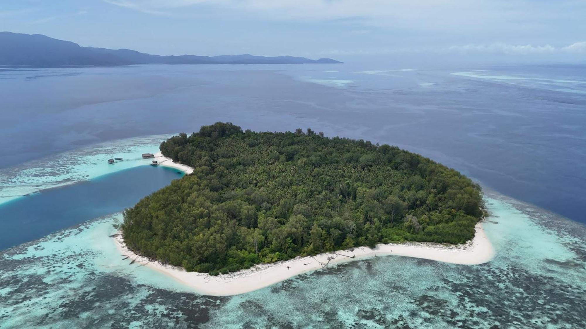 Wai Resort - Raja Ampat Pulau Birie Bagian luar foto