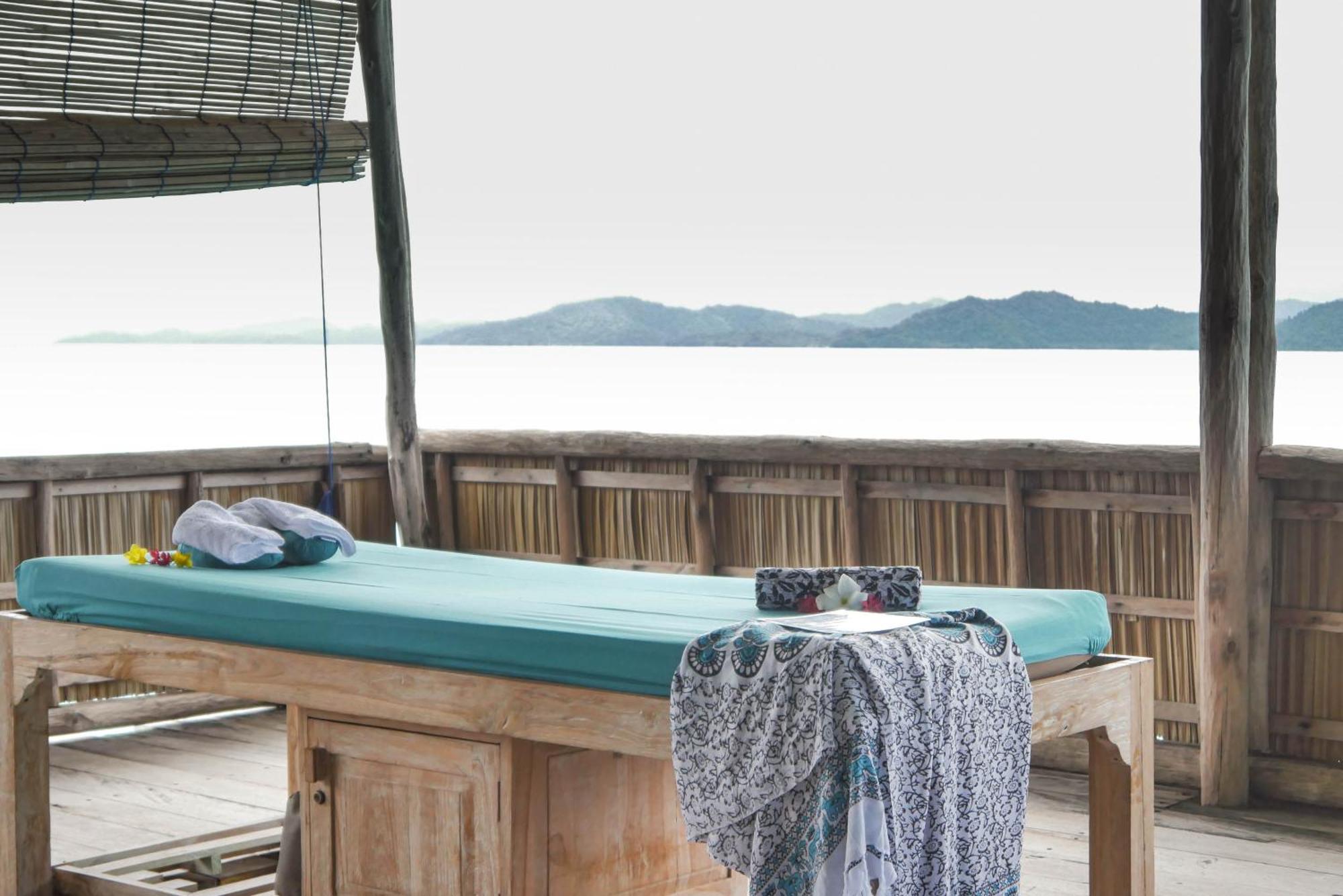 Wai Resort - Raja Ampat Pulau Birie Bagian luar foto